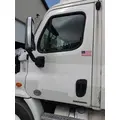 FREIGHTLINER CASCADIA 113-125 DOOR ASSEMBLY, FRONT thumbnail 1