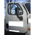FREIGHTLINER CASCADIA 113-125 DOOR ASSEMBLY, FRONT thumbnail 1