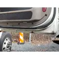 FREIGHTLINER CASCADIA 113-125 DOOR ASSEMBLY, FRONT thumbnail 3