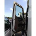FREIGHTLINER CASCADIA 113-125 DOOR ASSEMBLY, FRONT thumbnail 3