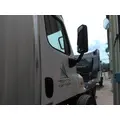 FREIGHTLINER CASCADIA 113-125 DOOR ASSEMBLY, FRONT thumbnail 1