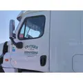FREIGHTLINER CASCADIA 113-125 DOOR ASSEMBLY, FRONT thumbnail 1