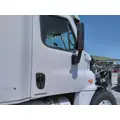 FREIGHTLINER CASCADIA 113-125 DOOR ASSEMBLY, FRONT thumbnail 1