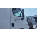 FREIGHTLINER CASCADIA 113-125 DOOR ASSEMBLY, FRONT thumbnail 1