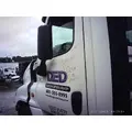 FREIGHTLINER CASCADIA 113-125 DOOR ASSEMBLY, FRONT thumbnail 1