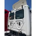 FREIGHTLINER CASCADIA 113BBC Cab thumbnail 2