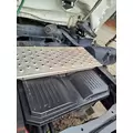 FREIGHTLINER CASCADIA 113 BATTERY BOX thumbnail 1