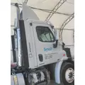 FREIGHTLINER CASCADIA 113 CAB thumbnail 2