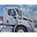 FREIGHTLINER CASCADIA 113 CAB thumbnail 4
