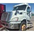 FREIGHTLINER CASCADIA 113 CAB thumbnail 1