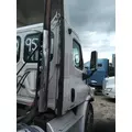 FREIGHTLINER CASCADIA 113 CAB thumbnail 3