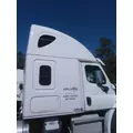 FREIGHTLINER CASCADIA 113 CAB thumbnail 3