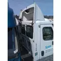 FREIGHTLINER CASCADIA 113 CAB thumbnail 3