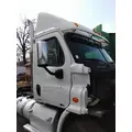 FREIGHTLINER CASCADIA 113 CAB thumbnail 2