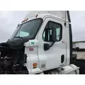 FREIGHTLINER CASCADIA 113 CAB thumbnail 1