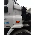 FREIGHTLINER CASCADIA 113 COWL thumbnail 1