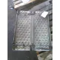 FREIGHTLINER CASCADIA 113 DECK (CATWALK) STEP thumbnail 1