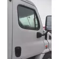 FREIGHTLINER CASCADIA 113 DOOR ASSEMBLY, FRONT thumbnail 1