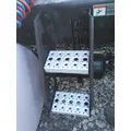 FREIGHTLINER CASCADIA 113 FRAME STEP thumbnail 1