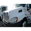 FREIGHTLINER CASCADIA 113 HOOD thumbnail 3