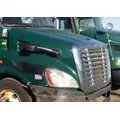 FREIGHTLINER CASCADIA 113 HOOD thumbnail 2