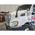 FREIGHTLINER CASCADIA 113 HOOD thumbnail 2