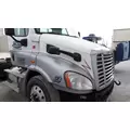 FREIGHTLINER CASCADIA 113 HOOD thumbnail 2