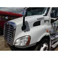 FREIGHTLINER CASCADIA 113 HOOD thumbnail 1