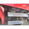 FREIGHTLINER CASCADIA 113 TOOL BOX STEP thumbnail 1