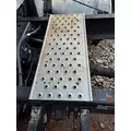 FREIGHTLINER CASCADIA 125 2018UP STEP, DECK (CATWALK) thumbnail 1