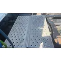FREIGHTLINER CASCADIA 125 EVOLUTION DECK (CATWALK) STEP thumbnail 1