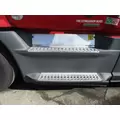 FREIGHTLINER CASCADIA 125 CAB SKIRTSIDE FAIRING thumbnail 1