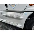 FREIGHTLINER CASCADIA 125 CAB SKIRTSIDE FAIRING thumbnail 1