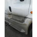 FREIGHTLINER CASCADIA 125 CAB SKIRTSIDE FAIRING thumbnail 1