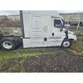 FREIGHTLINER CASCADIA 125 CAB thumbnail 3