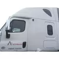 FREIGHTLINER CASCADIA 125 CAB thumbnail 2