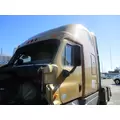 FREIGHTLINER CASCADIA 125 CAB thumbnail 1