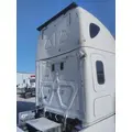 FREIGHTLINER CASCADIA 125 CAB thumbnail 3
