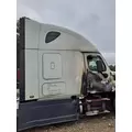 FREIGHTLINER CASCADIA 125 CAB thumbnail 3