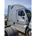 FREIGHTLINER CASCADIA 125 CAB thumbnail 2