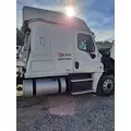 FREIGHTLINER CASCADIA 125 CAB thumbnail 3