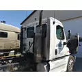 FREIGHTLINER CASCADIA 125 CAB thumbnail 4