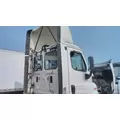 FREIGHTLINER CASCADIA 125 CAB thumbnail 3