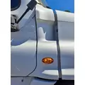 FREIGHTLINER CASCADIA 125 COWL thumbnail 1