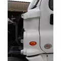 FREIGHTLINER CASCADIA 125 COWL thumbnail 1