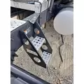 FREIGHTLINER CASCADIA 125 DECK (CATWALK) STEP thumbnail 1