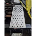 FREIGHTLINER CASCADIA 125 DECK (CATWALK) STEP thumbnail 1