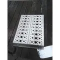 FREIGHTLINER CASCADIA 125 DECK (CATWALK) STEP thumbnail 2