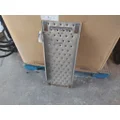 FREIGHTLINER CASCADIA 125 DECK (CATWALK) STEP thumbnail 2