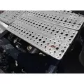 FREIGHTLINER CASCADIA 125 DECK (CATWALK) STEP thumbnail 1